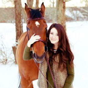 Meet your Posher, Elizabeth